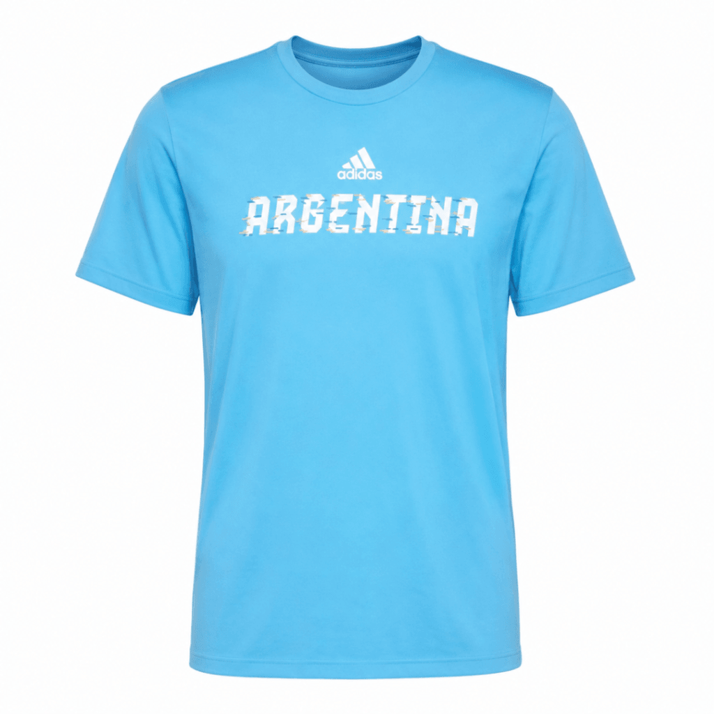 Tshirt original ARGENTINA, celeste con letras con destello azul y amarillo