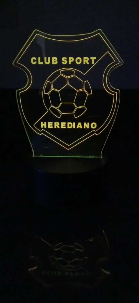Lámpara figura de acrílico HEREDIA, escudo Club Sport Herediano
