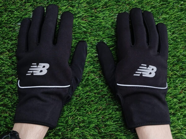 Guantes NEW BALANCE, color negro